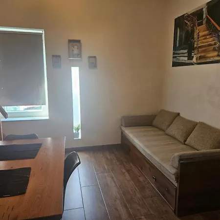 Comfortable Near Old Town Center Apartamento